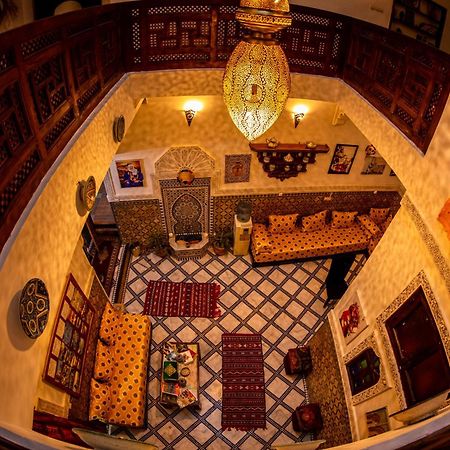 Отель Dar Amir Fez Экстерьер фото