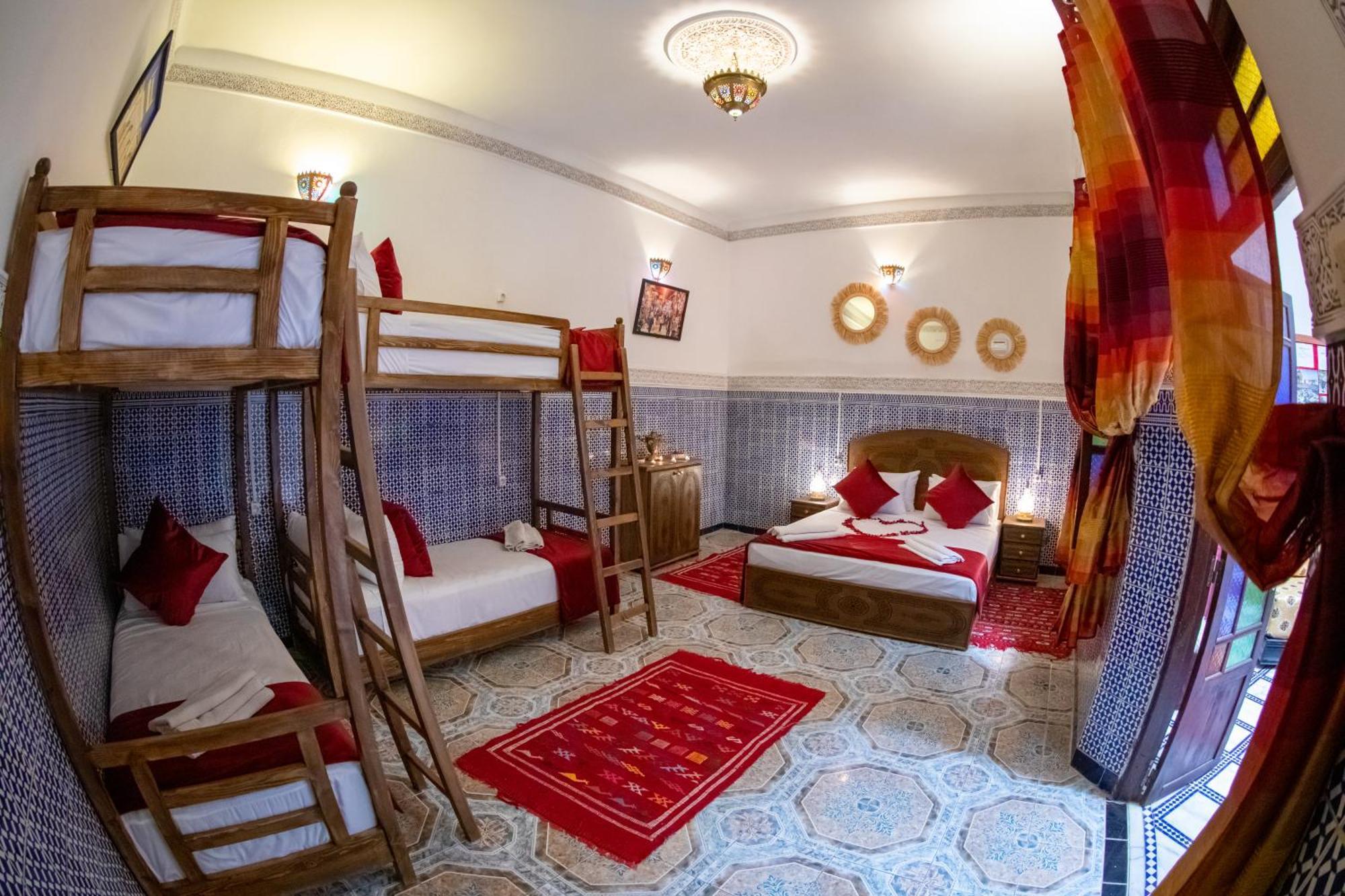 Отель Dar Amir Fez Экстерьер фото